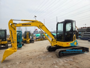 Retroexcavadora Japonesa Original KOMATSU PC55 Modelo 2024 con Certificaciones EMA, CE y EPA, Motor de Alta Calidad a Precio Favorable - Product Image 2