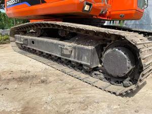 รถขุดมือสอง DOOSAN DH220LC-7 ขนาด 22 ตัน เครื่องยนต์ DB ปั๊มไฮดรอลิก Doosan Mottrol วาล์ว KYB ชั่วโมงการใช้งานต่ำ สภาพ 90% ใหม่ บุ้งกี๋ขนาด 1.05 เมตร - Product Image 6