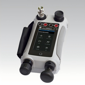 DPI 611 휴대용 압력 교정기, 0.05% 정확도, 전류 루프 및 스위치 테스트 기능 포함, 현장 교정용, 0-700 바(옵션) - Product Image 1