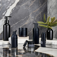 Emballage cosmétique en plastique PET en mousse personnalisé de haute qualité Portable noir mat nettoyant pour le visage après-rasage bouteille à pompe en mousse