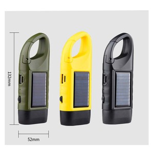 Đa-chức năng năng lượng mặt trời <span class=keywords><strong>Hand</strong></span> Crank sạc <span class=keywords><strong>LED</strong></span> Đèn pin cắm trại ngân hàng điện khẩn cấp ngoài trời đèn pin ngọn đuốc - Product Image 4