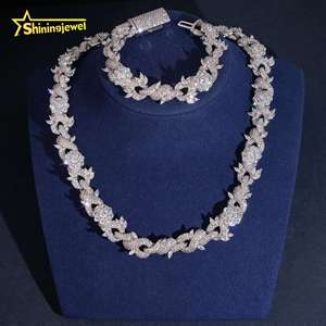 Catena Cubana di Lusso con Moissanite a Fiore da 15mm, Gioielli Hip Hop in Argento Sterling 925, Catena Infinity con Moissanite Incastonata - Product Image 2