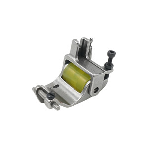 Prensatelas ajustable T9 de aluminio para máquina de coser plana, pieza de procesamiento de prendas antiarrugas - Product Image 1
