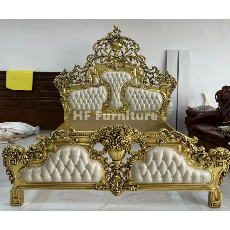 Klassiek Ontwerp Goud Houtsnijwerk Koning Queen Size Bedden Koninklijke Houten Bed Van Slaapkamermeubelset