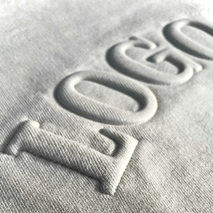 T-shirt da allenamento ecologica con spalle scese, design Hip Hop, applicazione termoadesiva e ricamo, patchwork, per ricamo - Product Image 3