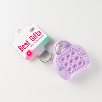 Porte-clés Pop It Challenge en forme de vaisseau spatial de dessin animé, à pression rapide, anti-stress, pendentif de sac à dos, 1 pièce, porte-clés de jeu