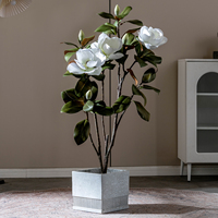 Grand arbre artificiel de magnolia, plante fleurie décorative d'intérieur pour hall d'hôtel, salle d'exposition et aménagement d'événements