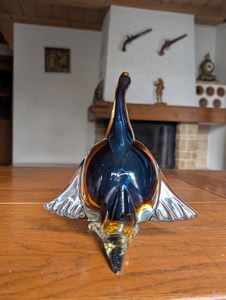 Sculpture de canard en verre Art Déco, forme irrégulière, pièce unique, décoration de table, matériau cristal, design courbé - Product Image 4
