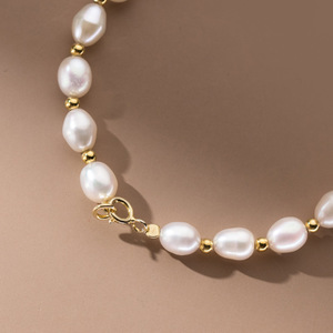 Gioielli di moda minimalisti 925 in argento sterling naturale <span class=keywords><strong>vere</strong></span> <span class=keywords><strong>perle</strong></span> rotonde piccole sfere d'oro placcate in oro bracciali donne - Product Image 4