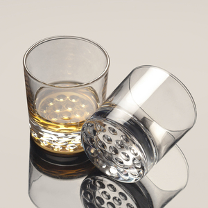 Verre à whisky unique à fond alvéolé 310 ml, en cristal de luxe sans plomb, à fond épais, style Old Fashioned, pour Scotch et <span class=keywords><strong>Bourbon</strong></span> - Product Image 4