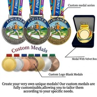 Médaille en alliage de zinc moulé sous pression 3D personnalisée OEM avec finition émail souple pour événement de compétition de course de demi-marathon