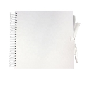 <span class=keywords><strong>Album</strong></span> <span class=keywords><strong>photo</strong></span> de <span class=keywords><strong>mariage</strong></span> en spirale blanc 8x8 avec fermeture à ruban - Product Image 2