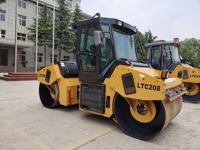 Compacteur routier diesel à double tambour en acier LTC208 de 8 tonnes