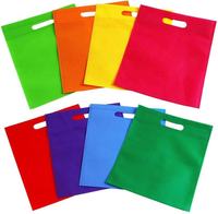 Op maat gemaakte bedrukte logo's, warmtegeperste, niet-geweven, platte, geperforeerde handtas, kleding- en boodschappentas
