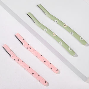 Recortador <span class=keywords><strong>de</strong></span> <span class=keywords><strong>Cejas</strong></span> Portátil con Rizador <span class=keywords><strong>de</strong></span> Pestañas <span class=keywords><strong>de</strong></span> Larga Duración, Tijeras <span class=keywords><strong>de</strong></span> Belleza con Diseño Impreso en Caja - Product Image 3