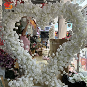 SMOOTH New Design White Rose Heart Shaped Metal Floral <b>Arch</b> Wedding <b>Decoration</b> Artificial Flower <b>Arch</b> - Product Image 1