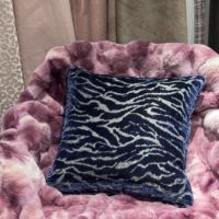 Tissu Jacquard Velours Personnalisable JBL à Motif Tigre, Poids Moyen, Tissu à Poils Coupés, Textile de Luxe pour la Maison, Idéal pour Canapé