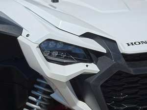 Honda TALON1000X4 FOX Live Valve UTV 2026 Nuevo de Paquete - Product Image 3