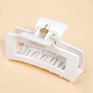 مشبك قرش سيليكون بلاستيكي ناعم جديد مضاد للسقوط ناعم بلون صلب مطاطي مجوف مستطيل - Product Image 5