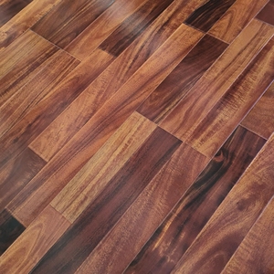 Relieve <span class=keywords><strong>Parquet</strong></span> <span class=keywords><strong>barato</strong></span> Clase 32 Ac3 <span class=keywords><strong>Ac5</strong></span> Ac4 MDF HDF Suelo laminado Piso Flotante 8mm Piso Laminado 8mm - Product Image 4