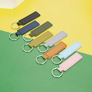 Llavero de cuero PU resistente al desgarro Pedido a granel Impresión de logotipo personalizado para marca corporativa - Product Image 2