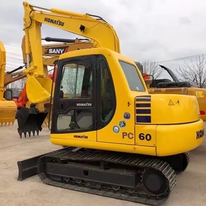 Excavateur hydraulique sur chenilles Komatsu PC60 d'occasion En bon état Nouveau prix pour moteur de creusement de noyau de construction/agriculture - Product Image 2