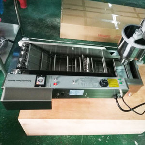 Macchina automatica per la produzione di ciambelle per la produzione di ciambelle per la ristorazione commerciale - Product Image 2