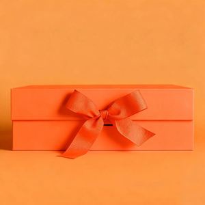 Boîtes en papier pliables personnalisées de luxe avec ruban magnétique, gaufrage artistique et pelliculage mat pour cadres photo et cadeaux – Vente en gros - Product Image 2