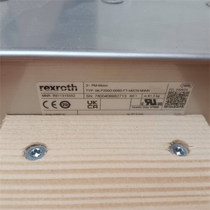 Moteur Rexroth R911332590 en métal argenté, composant de production industrielle - Product Image 3