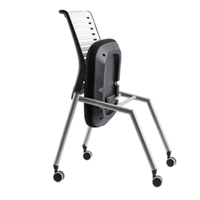 Chaise de formation moderne à dossier côtelé avec roulettes, chaise de séminaire mobile empilable pour espaces d'apprentissage agiles