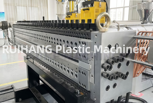 Ligne de production de panneaux de coffrage en plastique PP 1220x2440mm, machine à fabriquer des plaques en plastique ondulé creux PP - Product Image 5