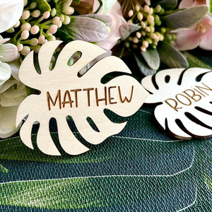 Segnaposto Personalizzato <span class=keywords><strong>in</strong></span> <span class=keywords><strong>Legno</strong></span> a Forma di Foglia di Monstera - Sottobicchiere per <span class=keywords><strong>Tavolo</strong></span> Nuziale Tropicale, Bomboniera per Feste - Product Image 3