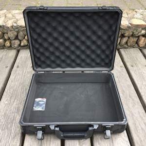 Estuche <span class=keywords><strong>de</strong></span> <span class=keywords><strong>herramientas</strong></span> <span class=keywords><strong>de</strong></span> aluminio portátil <span class=keywords><strong>de</strong></span> fábrica <span class=keywords><strong>Maleta</strong></span> Caja <span class=keywords><strong>de</strong></span> <span class=keywords><strong>herramientas</strong></span> Altavoces <span class=keywords><strong>de</strong></span> seguridad resistentes Estuche <span class=keywords><strong>de</strong></span> cuchillo <span class=keywords><strong>de</strong></span> cuero con espuma - Product Image 3