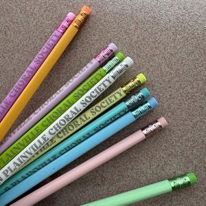 Crayon en bois miniature 2HB personnalisé avec logo pour cadeaux promotionnels d'écoles de commerce - Vente en gros - Product Image 5
