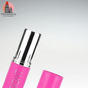 <span class=keywords><strong>Precio</strong></span> de fábrica personalizado Pantone colores cilindro <span class=keywords><strong>Chapstick</strong></span> contenedor con banda plateada bala lápiz labial bálsamo labial paquete imprimir logotipos - Product Image 3