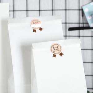 Sacs en papier blancs fabriqués en usine sans poignées avec logos personnalisés. Sacs en papier kraft de qualité alimentaire. - Product Image 4