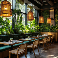 Ensemble de mobilier de restaurant, tables de café en bois avec dessus texturés, chaises en bois avec dossier en rotin et canapé en tissu vert pour café