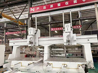 Centre d'usinage CNC 5 axes à portique robuste Syntec System, 5 broches, double broche 18000 tr/min, grande station de travail, haute précision