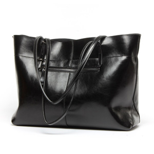 Sac fourre-tout de luxe en cuir véritable de haute qualité, grande capacité, portable, avec doublure en polyester imperméable, sac à bandoulière pour le travail et les trajets quotidiens - Product Image 6