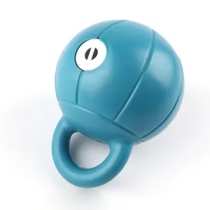 新型热TPR材料耐咬环保足球宠物互动发声玩具软足球狗磨牙带手柄玩具