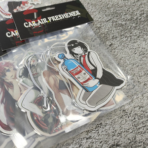 ขายส่ง น้ำหอมปรับอากาศในรถยนต์แบบแขวน ติดกระจกมองหลัง ทำจากไม้ พิมพ์ลายตามสั่ง ตัดตามแบบที่ต้องการ กลิ่นหอมติดทนนาน - Product Image 1