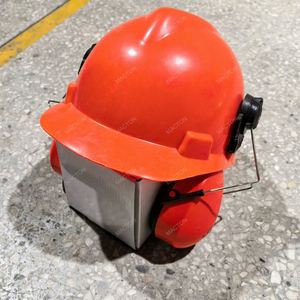 Casco de Seguridad Multifuncional Antiruido con Orejeras Protectoras para Operadores de Desbrozadoras y Recortadoras de Césped - Product Image 3