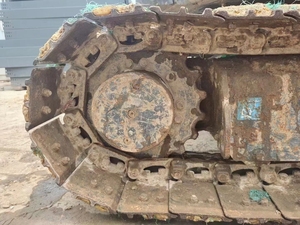 Excavatrice Hitachi ZX65 d'occasion, fabriquée au Japon, 7 tonnes, sur chenilles, certifiée CE, avec accessoire de pince, attache rapide et brise-roche - Product Image 5