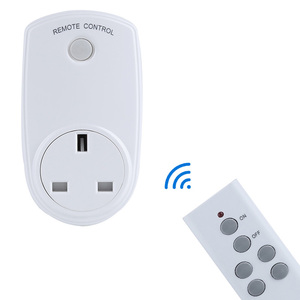 Toma control inalámbrico de corriente de 230V Enchufe del Reino Unido Control remoto Salida inteligente Rango de 30M Uso en interiores - Product Image 2
