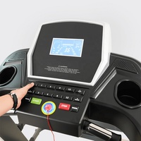 Produits de gym, produits résidentiels, appareils de sport, équipements de gym, accessoires de sport et de marque privée, tapis de course intelligent