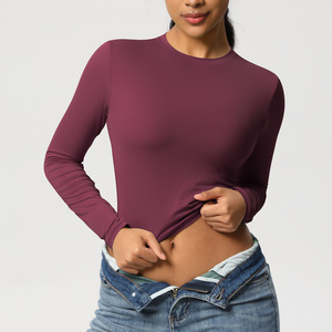 Haut de sport serré à manches longues pour l'automne Combinaison de yoga respirante à séchage rapide pour courir <span class=keywords><strong>T</strong></span>-<span class=keywords><strong>shirt</strong></span> de sport de fitness - Product Image 4