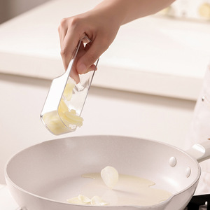 3-In-1 Ginger And Garlic Grinder <b>Multifunctional</b> <b>Vegetable</b> <b>Cutter</b> With Stainless Steel Blade For Kitchen Use - Product Image 4