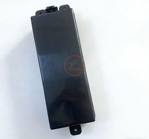 Boîte à fusibles YN24E00016F2 pour pièces d'excavatrice SK200-8 - Product Image 1