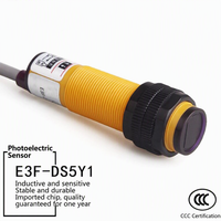 Capteur de réflexion diffuse OEM E3F-DS5Y1, interrupteur de proximité photoélectrique infrarouge, AC deux fils, portée réglable 5 cm