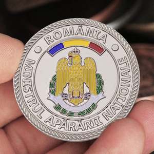 Moneda Conmemorativa de Oro Pele 2023, con Esmalte Suave 3D y Diseño Personalizado para Aficionados - Product Image 5